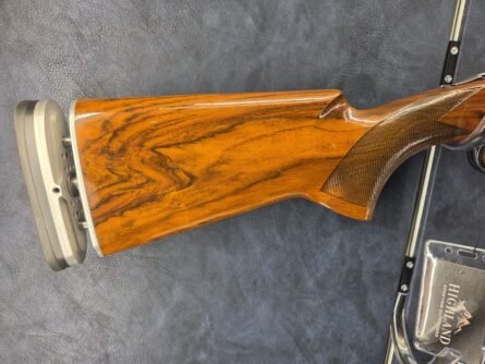 Walnut stock with adjustable recoil pad on the Caesar Guerini Magnus Sporting Limited